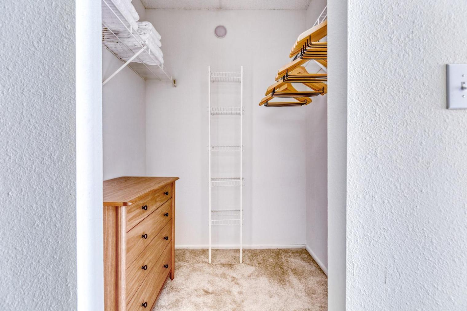 Apartment Jersey 2br W Wd Gym Elevator Nr Path Nyc-673 New York