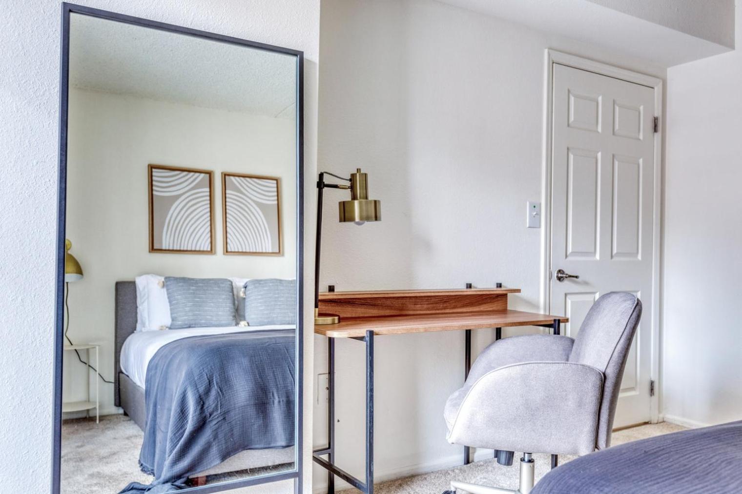 Apartment Jersey 2br W Wd Gym Elevator Nr Path Nyc-673 New York