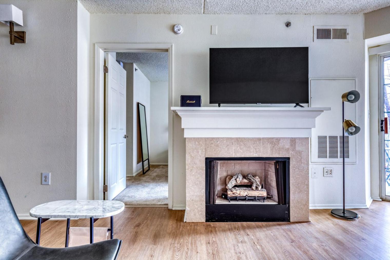 Jersey 2br W Wd Gym Elevator Nr Path Nyc-673 Apartment New York