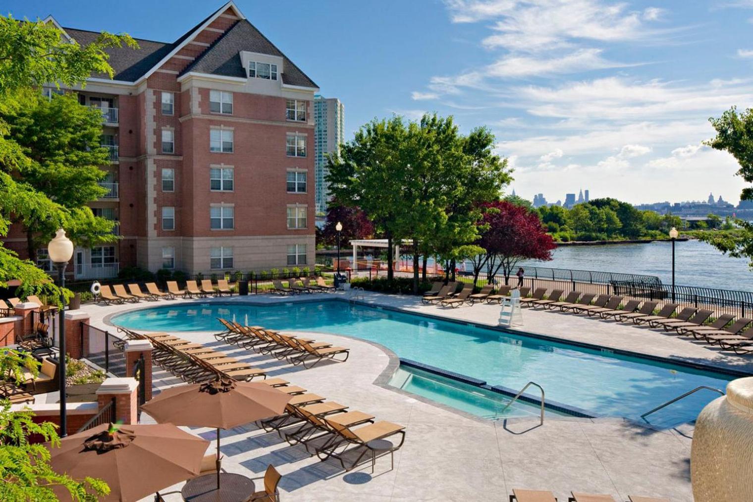 Jersey 2br W Wd Gym Elevator Nr Path Nyc-673 Apartment New York